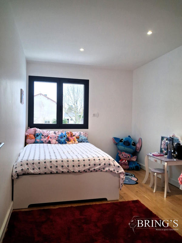 Maison - 170 m² - 6 pièces