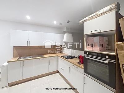 Maison - 95 m² - 4 pièces