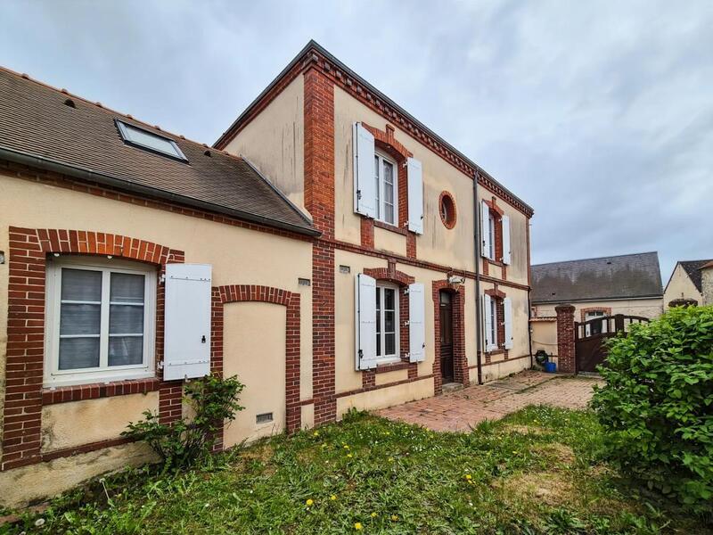 Maison - 103 m² - 5 pièces