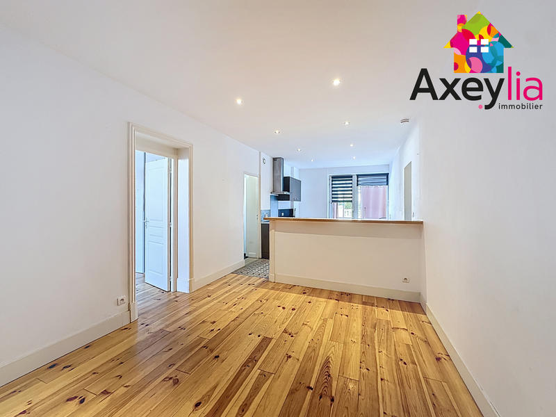 Appartement - 65 m² - 3 pièces