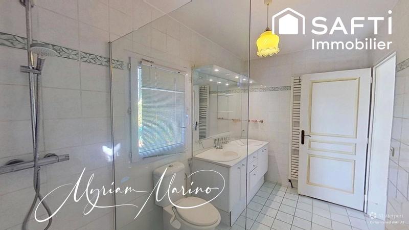 Maison - 178 m² - 6 pièces