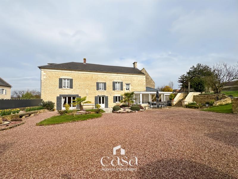 Maison - 188 m² - 8 pièces