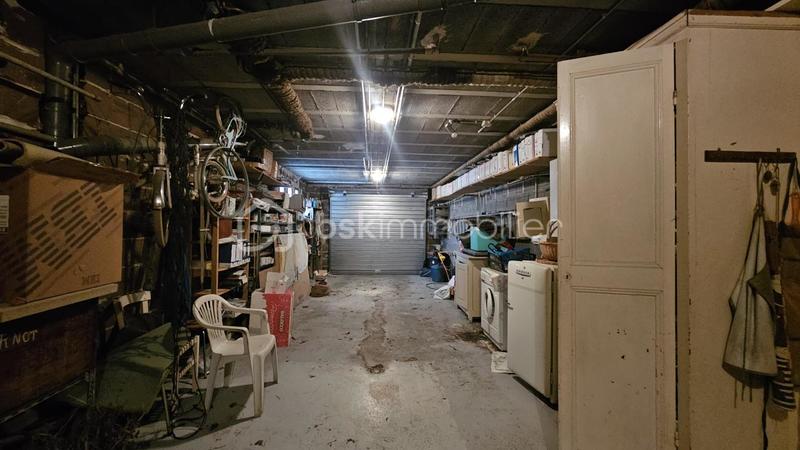 Villa - 237 m² - 7 pièces