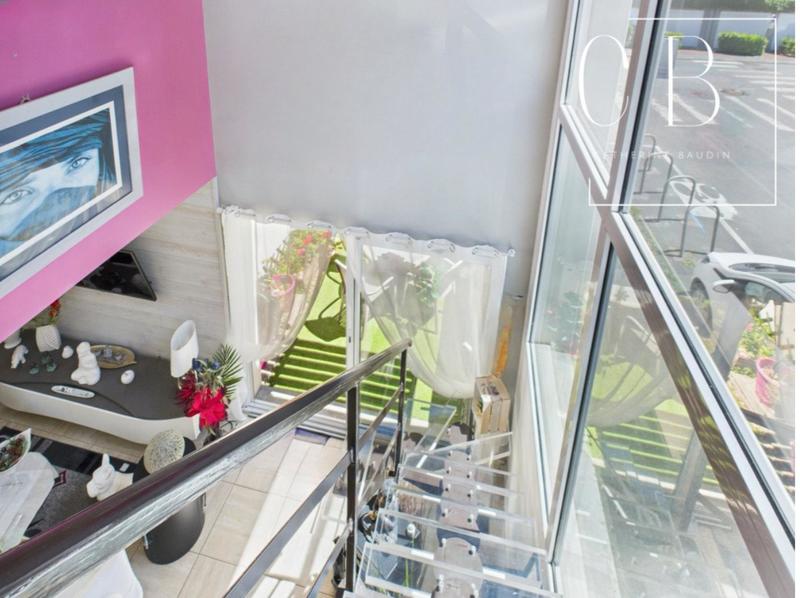 Maison - 102 m² - 4 pièces