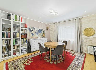 Maison jumelée - 180 m² - 7 pièces