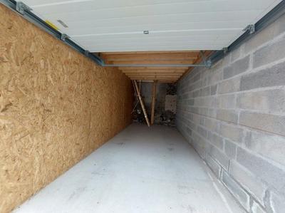 Parking / Garage - 17 m²