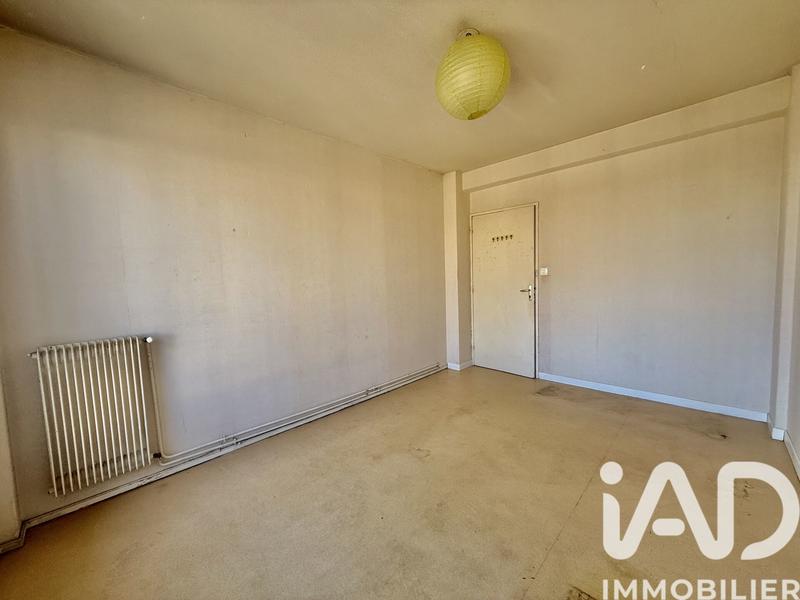 Appartement - 99 m² - 5 pièces