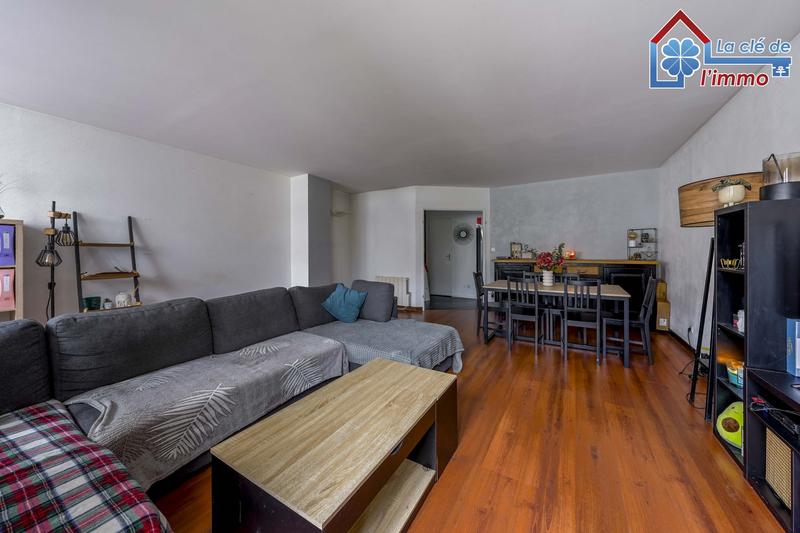 Appartement - 91 m² - 3 pièces