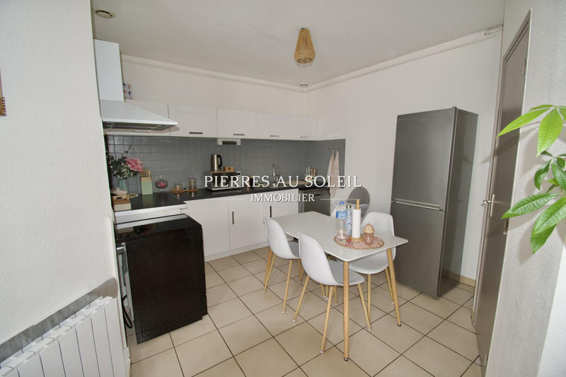 Appartement - 600 m² - 17 pièces