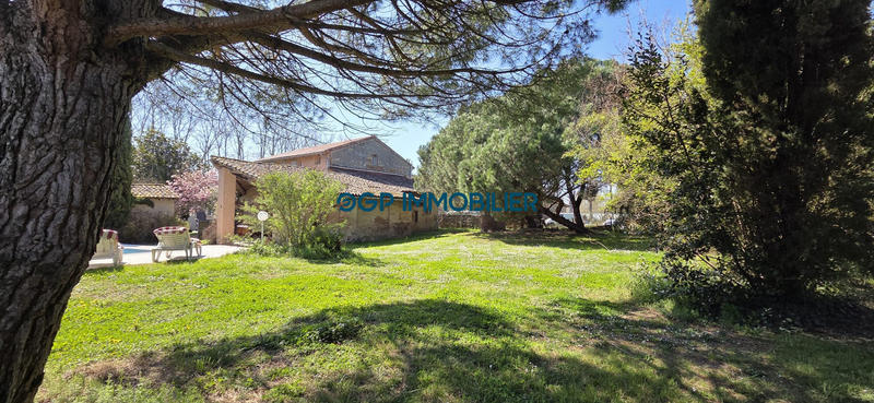 Maison ancienne - 262 m² - 11 pièces