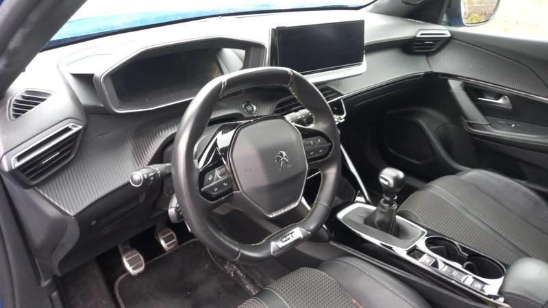 Peugeot 2008 1.2 PureTech 130 Gt Line