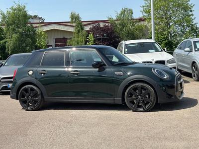 Mini Mini III (2) (F55) Hatch Cooper s 178 Edition Resolute Bva7