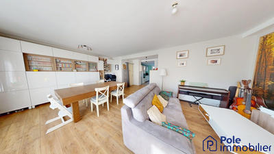 Appartement - 101 m² - 5 pièces