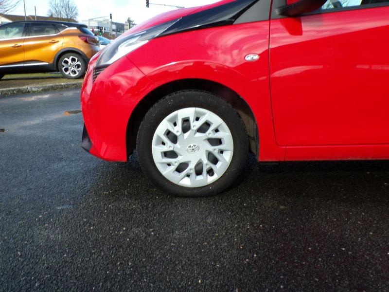 Toyota Aygo X-Play 1.0l Wti Essence