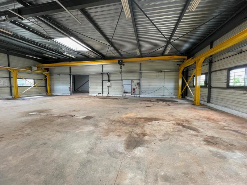 Local d'activité / Entrepôt - 580 m²