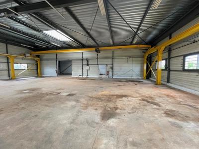 Local d'activité / Entrepôt - 580 m²