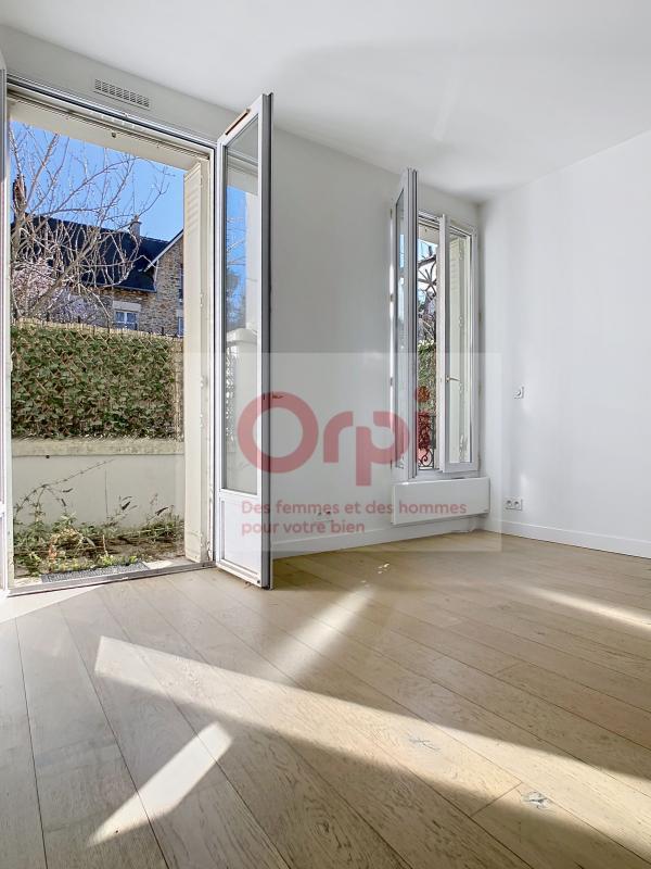 Studio - 26 m² - 2 pièces