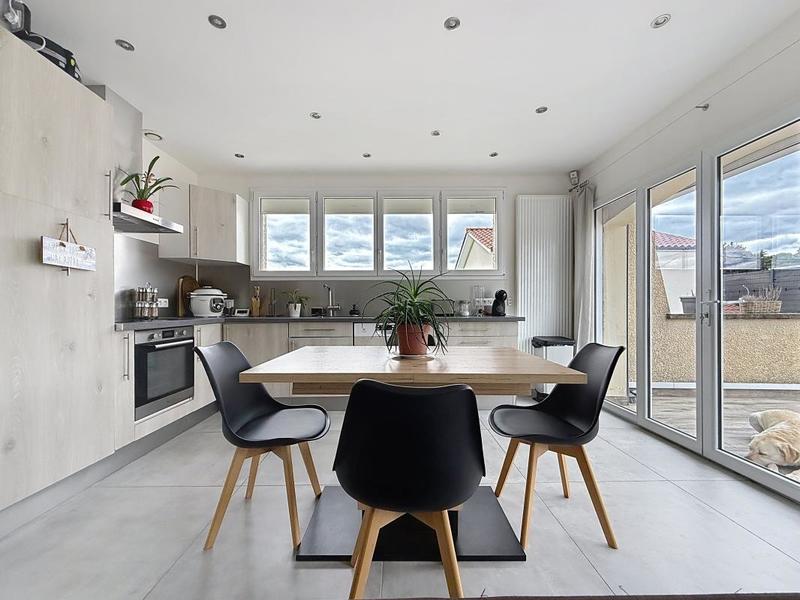 Appartement - 66 m² - 3 pièces