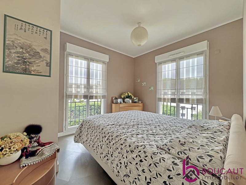 Appartement - 100 m² - 4 pièces