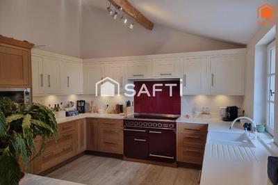 Villa - 250 m² - 9 pièces