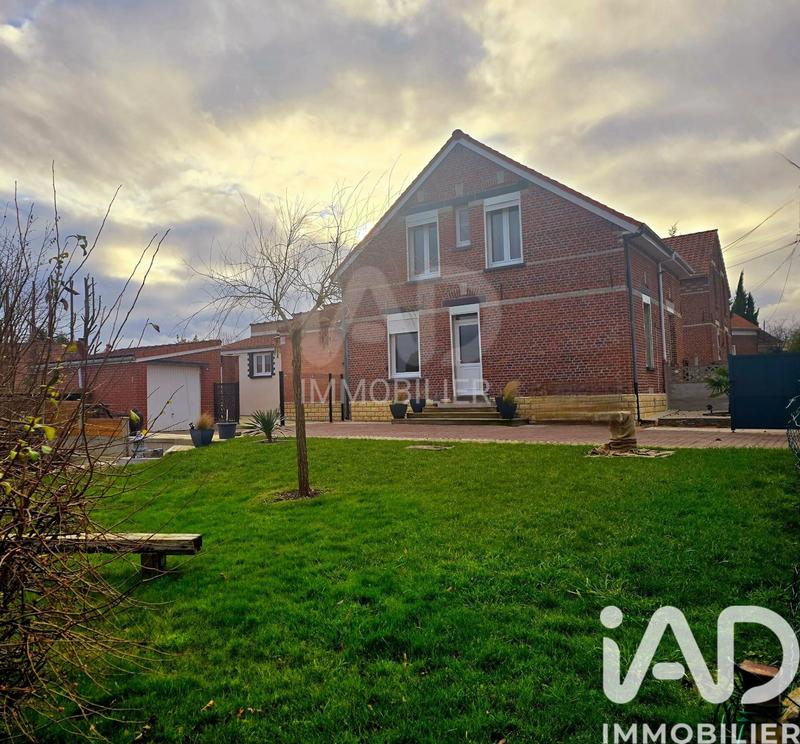 Maison de ville - 75 m² - 4 pièces