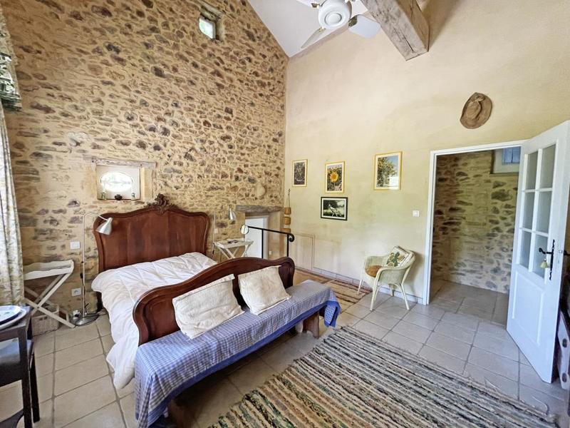 Maison - 287 m² - 7 pièces