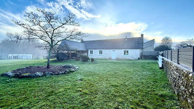 Maison - 90 m² - 3 pièces