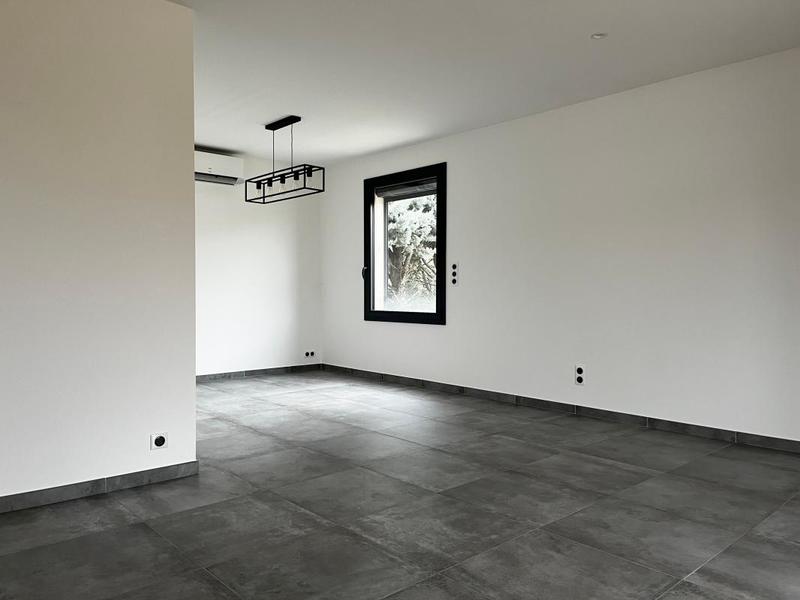 Immeuble - 75 m² - 3 pièces