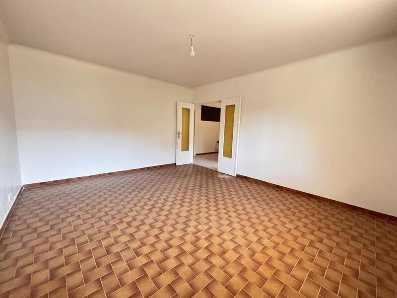 Appartement - 104 m² - 3 pièces