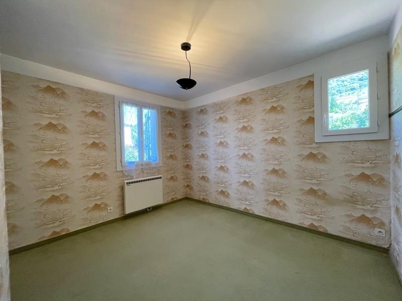 Maison - 182 m² - 8 pièces