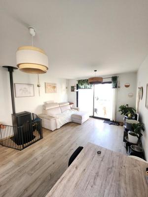 Maison - 93 m² - 4 pièces