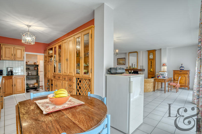 Maison - 178 m² - 6 pièces