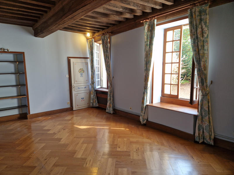 Maison - 340 m² - 12 pièces