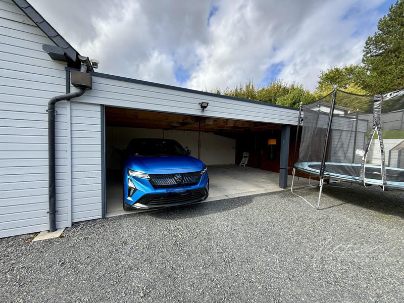 Maison contemporaine - 142 m² - 7 pièces