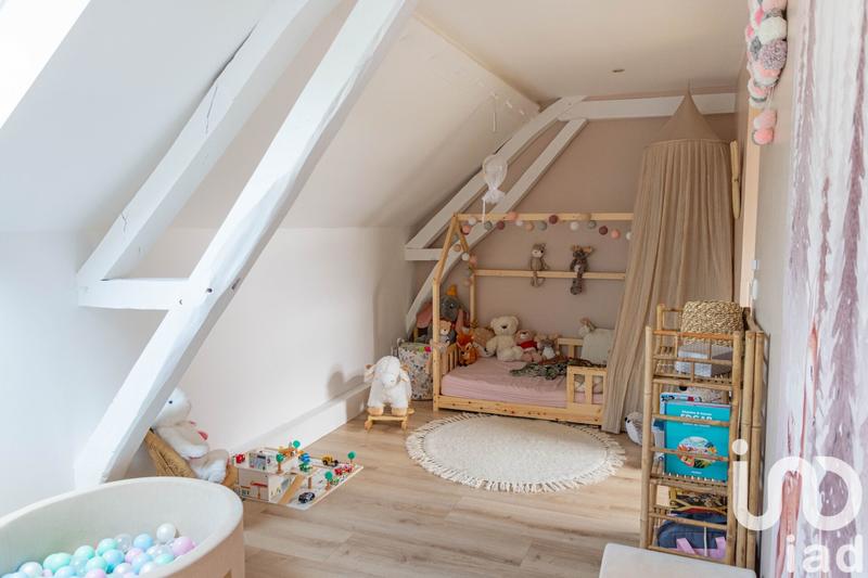 Maison - 174 m² - 7 pièces