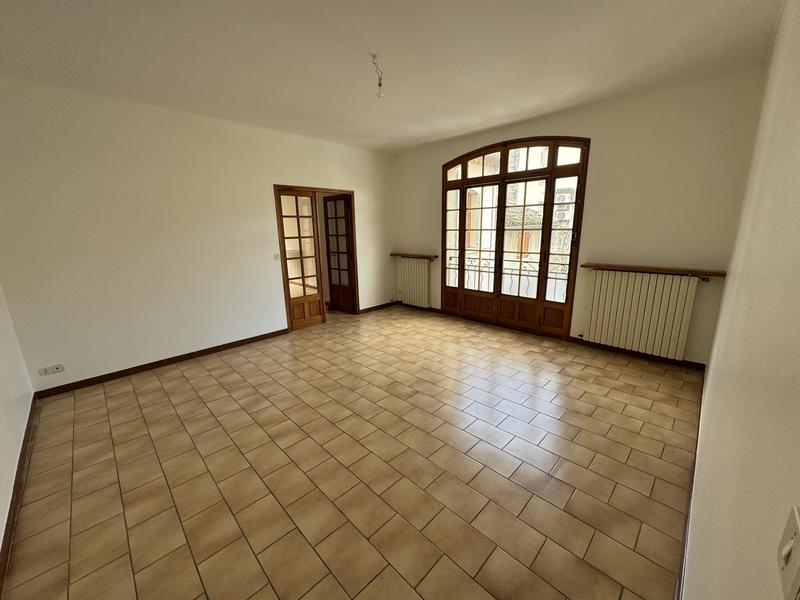Villa - 118 m² - 6 pièces
