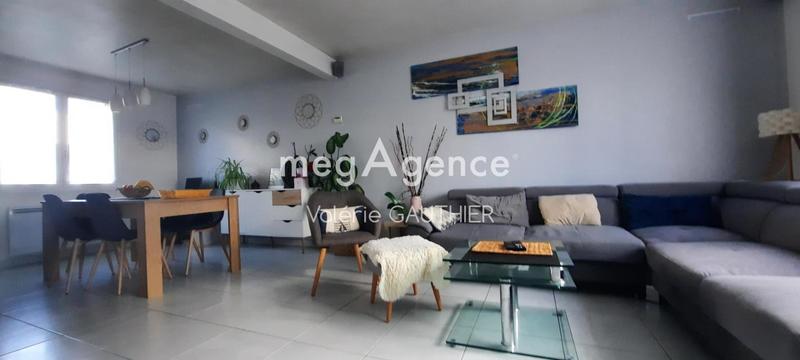 Maison - 87 m² - 4 pièces