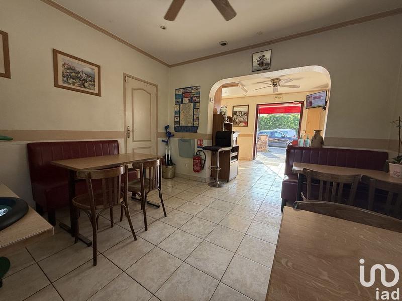 Local commercial - 85 m² - 4 pièces