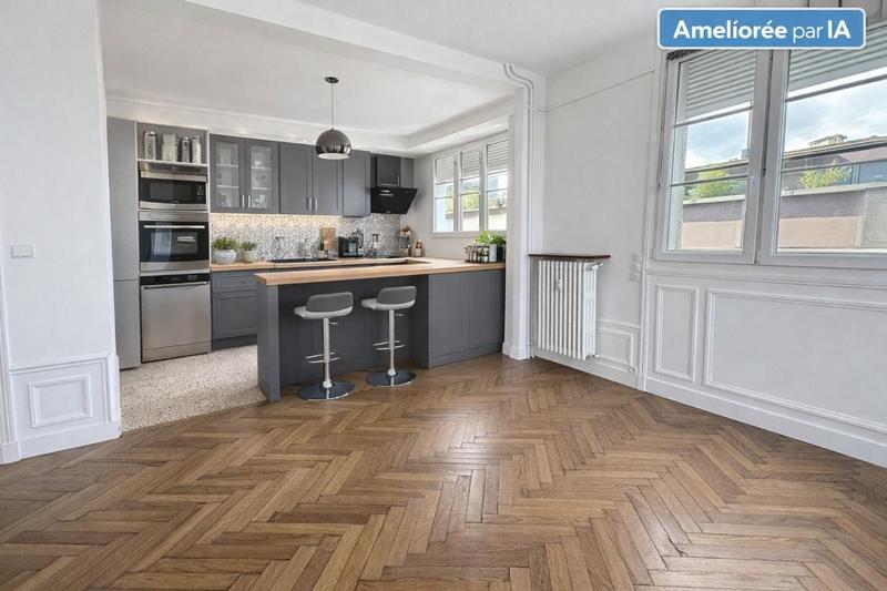 Appartement - 83 m² - 4 pièces