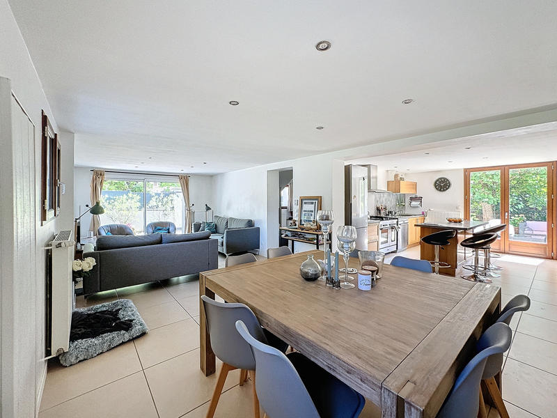 Maison - 130 m² - 5 pièces