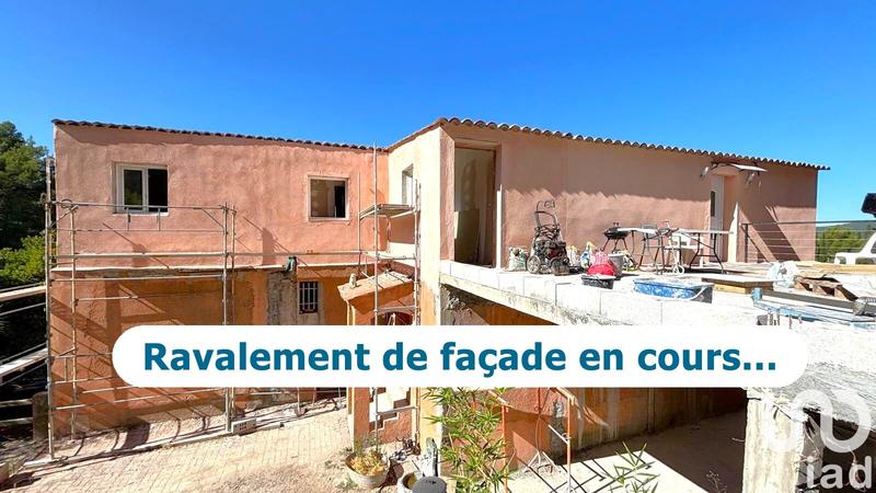 Maison - 485 m² - 27 pièces