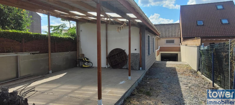 Maison - 92 m² - 5 pièces