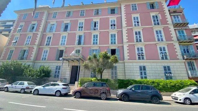 Appartement - 18 m² - 1 pièce