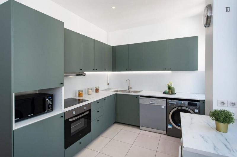 Chambre - 17 m² - 7 pièces