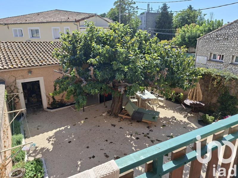 Maison - 258 m² - 8 pièces