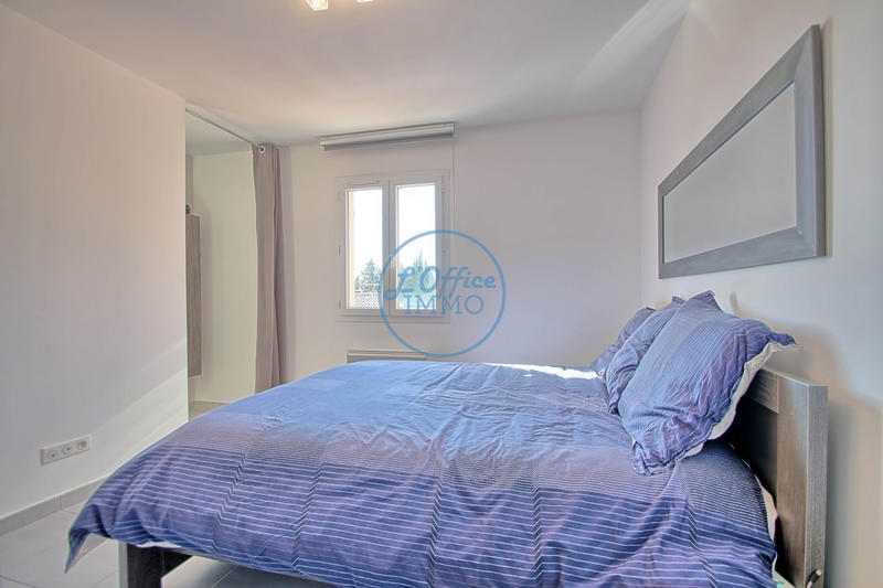 Maison traditionnelle - 97 m² - 4 pièces