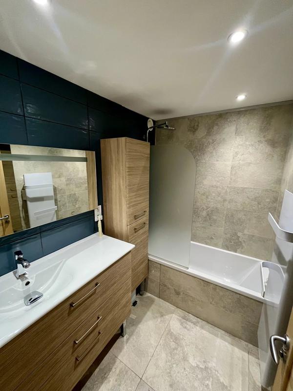 Appartement - 90 m² - 3 pièces