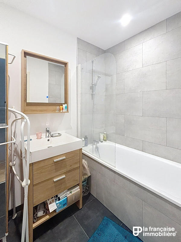 Maison - 100 m² - 6 pièces