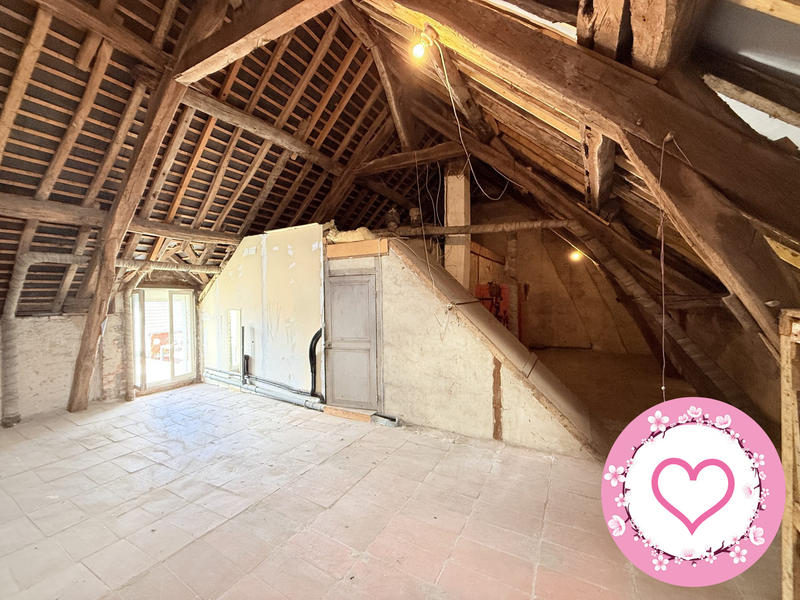 Maison - 93 m² - 4 pièces