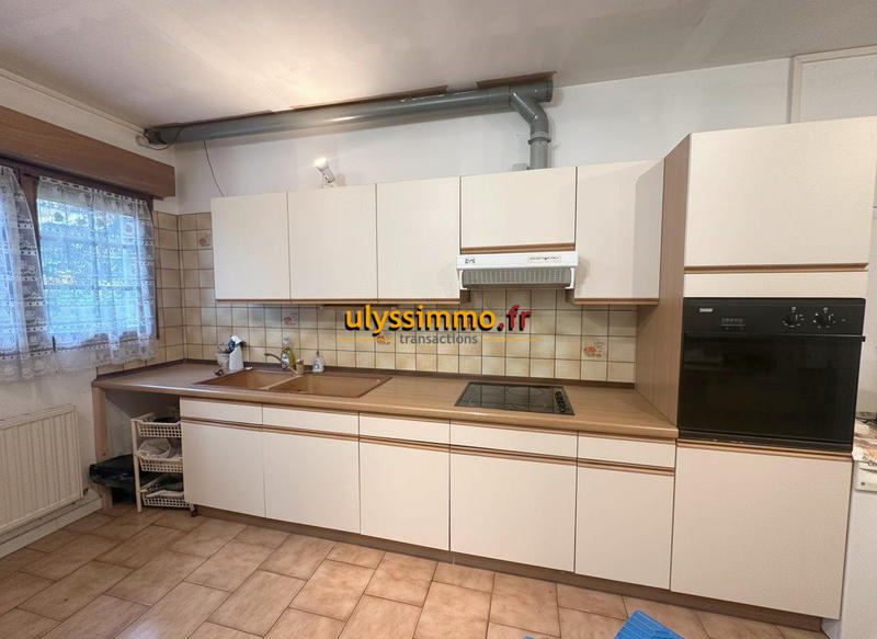 Maison traditionnelle - 138 m² - 7 pièces